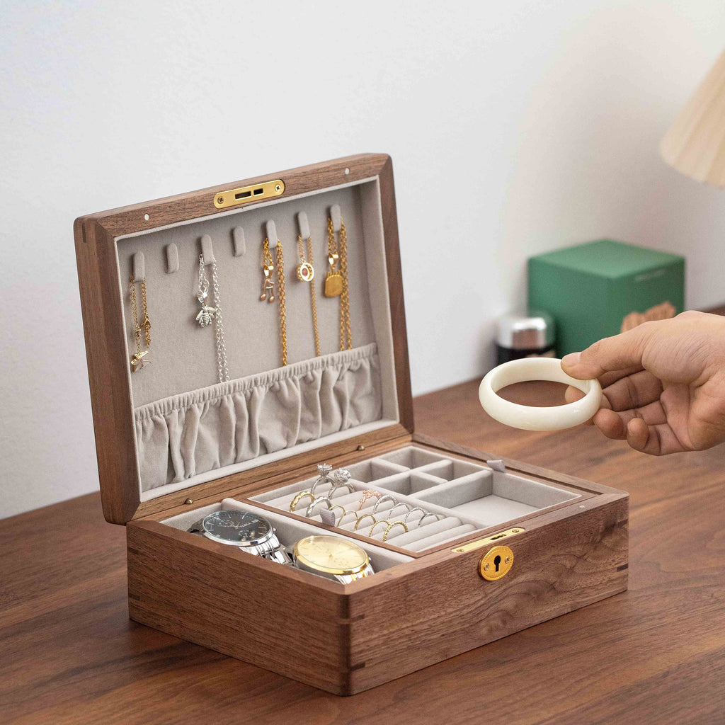 Jewelry Box Medium Pro